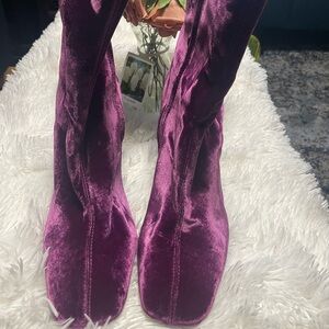 Sam Edelman Purple Velvet Heeled Boots
